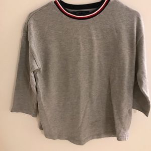 Tommy sweater